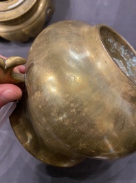 Six br&ucirc;le-parfums en bronze, Chine, 19/20&egrave;me
