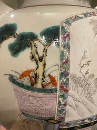 Vase couvert en porcelaine de Chine famille rose, marque de Qianlong, 19&egrave;me