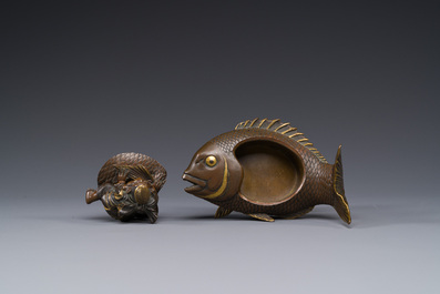 Bo&icirc;te couverte en bronze partiellement dor&eacute;e figurant Ebisu sur une dorade, Japon, sign&eacute;e Miyao Zo, Meiji, vers 1880