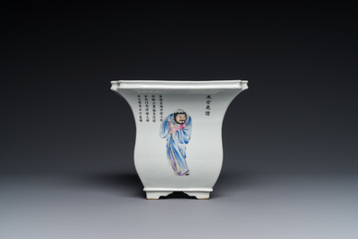 A Chinese famille rose 'Wu Shuang Pu' jardiniere, Qianlong mark, Republic