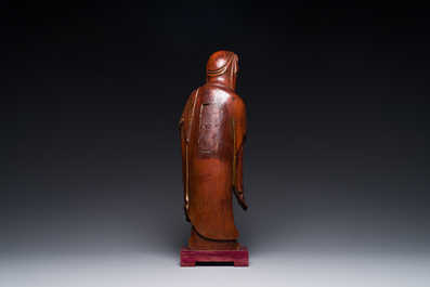 Sculpture de Guanyin en bois laqu&eacute; et partiellement dor&eacute;, Chine, Ming