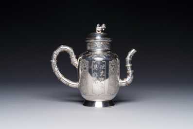 Verseuse &agrave; vin en argent &agrave; inscription pour le march&eacute; Straits ou Peranakan, Chine, 19&egrave;me