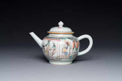 Th&eacute;i&egrave;re en porcelaine de Chine famille rose &agrave; d&eacute;cor de dames d'honneur et d'enfants, Yongzheng