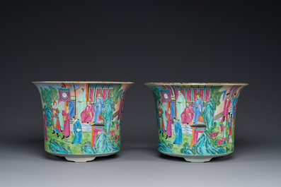 A pair of fine Chinese Canton famille rose jardinieres on stands, 19th C.