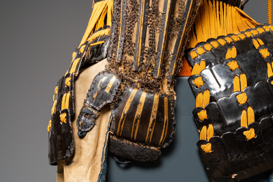 Een indrukwekkend Japans Samurai Gusoku-pantser, Momoyama/Edo periode, eind 16e/begin 17e eeuw
