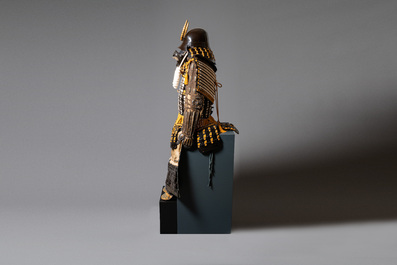 Een indrukwekkend Japans Samurai Gusoku-pantser, Momoyama/Edo periode, eind 16e/begin 17e eeuw