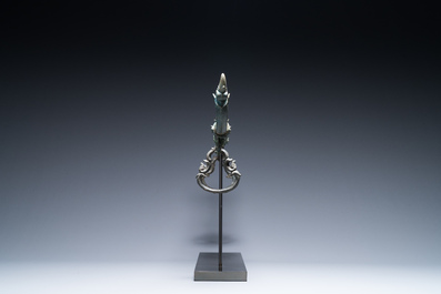 A bronze Khmer palanquin fitting, Cambodia or Thailand, probably Angkor period, 13th C.