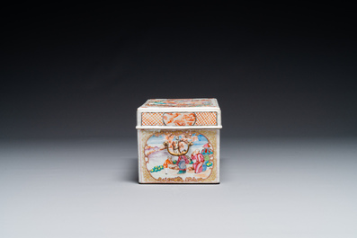 Tr&egrave;s rare coffret d'ensemble &agrave; th&eacute; en porcelaine de Chine famille rose de Canton &agrave; d&eacute;cor mandarin, Qianlong