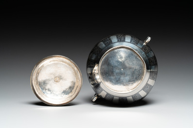 R&eacute;cipient couvert ottoman en argent niello dor&eacute;, la Turquie, p&eacute;riode du sultan Abdulhamid II (1876-1909)