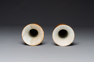 A Chinese capucin-brown-ground famille rose garniture of five vases with floral design, Qianlong