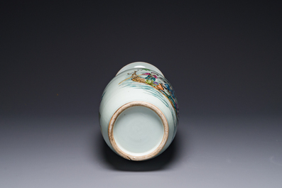 Vase en porcelaine de Chine famille rose, sign&eacute; Pan Zhaotang 潘肇唐, dat&eacute; 1918