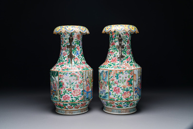 A pair of fine Chinese Canton famille rose 'Water Margin 水滸傳' vases, 19th C.