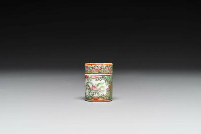 Collection vari&eacute;e en porcelaine de Chine en bleu et blanc et famille rose, Qianlong et post&eacute;rieur
