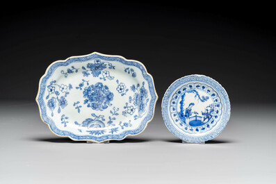 Groupe de six pi&egrave;ces en porcelaine de Chine bleu et blanc, 18/19&egrave;me