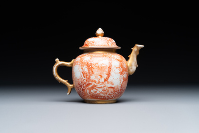 Rare th&eacute;i&egrave;re couverte en porcelaine de Chine en rouge de fer et dor&eacute; &agrave; d&eacute;cor de sc&egrave;ne europ&eacute;enne, Qianlong