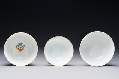 Two Chinese famille rose bowls, a 'Buddhist lion' plate and a 'Wu Shuang Pu' bowl, 19th C.