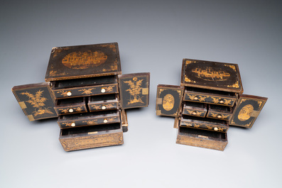 Deux cabinets miniatures et un coffret en laque noire et dor&eacute;e, Canton, Chine, 19&egrave;me