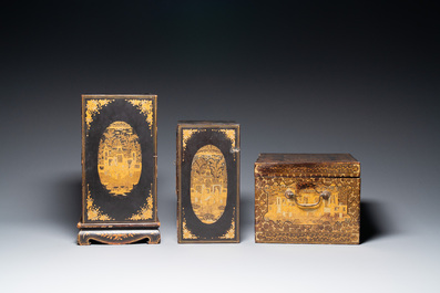 Deux cabinets miniatures et un coffret en laque noire et dor&eacute;e, Canton, Chine, 19&egrave;me