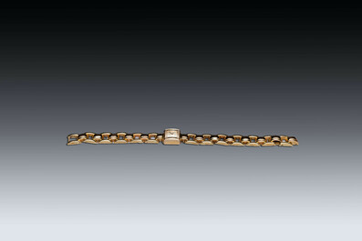 Vintage two-tone 18k gold Rolex, small ladies precision wristwatch, double fold clasp, 2nd/3rd quarter 20th C.