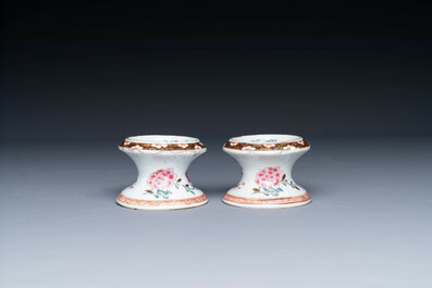 Een gevarieerde collectie Chinees famille rose en Imari-stijl porselein, Yongzheng en later