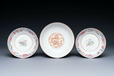 Een gevarieerde collectie Chinees famille rose en Imari-stijl porselein, Yongzheng en later
