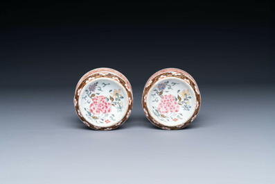Een gevarieerde collectie Chinees famille rose en Imari-stijl porselein, Yongzheng en later