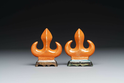 Collection vari&eacute;e de sept pi&egrave;ces en porcelaine de Chine et &eacute;maux de Canton, Kangxi et post&eacute;rieur
