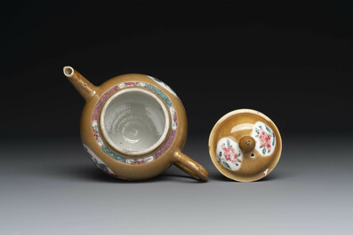 Collection vari&eacute;e en porcelaine de Chine famille rose et verte, 18/19&egrave;me