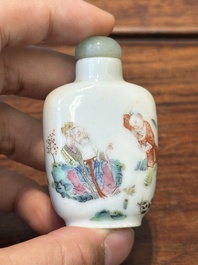 Drie diverse Chinese famille rose snuifflessen, Daoguang merk en periode