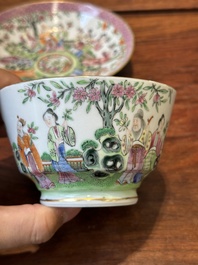 Een paar Chinese Canton famille rose koppen en schotels, 19e eeuw