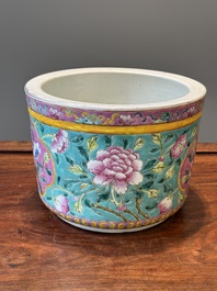 A Chinese famille rose jardiniere for the Straits or Peranakan market, 19th C.