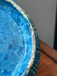 A Chinese monochrome powder-blue garlic-mouth vase with chilong handles, 18/19th C.