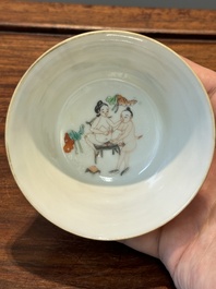 Een zeldzame set van tien Chinese famille rose kommen in oplopend formaat met erotisch decor, Daoguang merk en periode