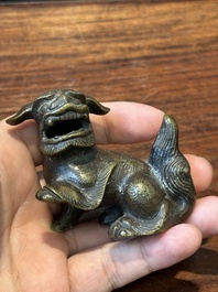 Collection de sculptures et de presse-papiers en bronze, Chine et Sino-Tibet, Qing