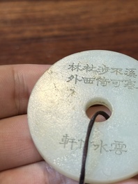 Quatre pi&egrave;ces sculpt&eacute;es en jade blanc, c&eacute;ladon et rouille, Chine, Qing