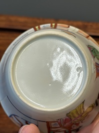 Een zeldzame set van tien Chinese famille rose kommen in oplopend formaat met erotisch decor, Daoguang merk en periode