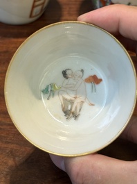 Een zeldzame set van tien Chinese famille rose kommen in oplopend formaat met erotisch decor, Daoguang merk en periode