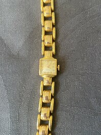 Vintage two-tone 18k gold Rolex, small ladies precision wristwatch, double fold clasp, 2nd/3rd quarter 20th C.