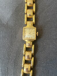 Vintage two-tone 18k gold Rolex, small ladies precision wristwatch, double fold clasp, 2nd/3rd quarter 20th C.