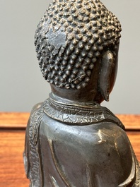 A Chinese bronze sculpture of Buddha, Ming