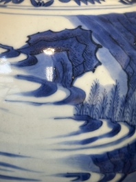 Een Chinese blauw-witte flesvormige vaas met geleerden, Transitie periode