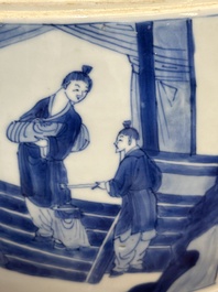 Paire de pots couverts en forme de tambour en porcelaine de Chine en bleu et blanc, marque de Jiajing, Kangxi
