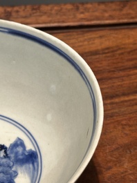 A Chinese blue and white 'Hatcher cargo' bowl with floral design, Transitional period