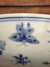 A Chinese blue and white 'Hatcher cargo' bowl with floral design, Transitional period