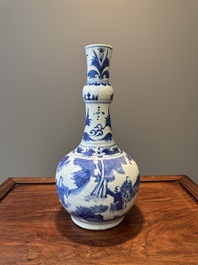 Een Chinese blauw-witte flesvormige vaas met geleerden, Transitie periode