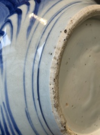 Een Chinese blauw-witte flesvormige vaas met geleerden, Transitie periode
