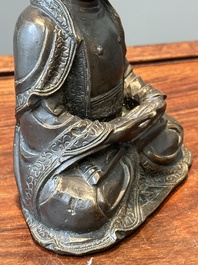 A Chinese bronze sculpture of Buddha, Ming