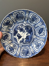 Two Chinese blue and white kraak porcelain dishes with birds and insects, Wanli