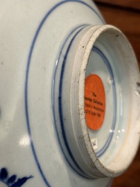 A Chinese blue and white 'Hatcher cargo' bowl with floral design, Transitional period