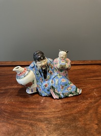 Rare compte-gouttes en porcelaine de Chine famille rose en forme de Libai, Qianlong/Jiaqing